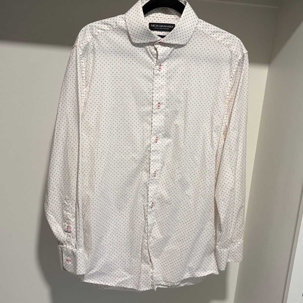 Nick Graham stylish dress shirt. Neck: 16-16.5. Sleeve 32/33. Cotton/spandex.